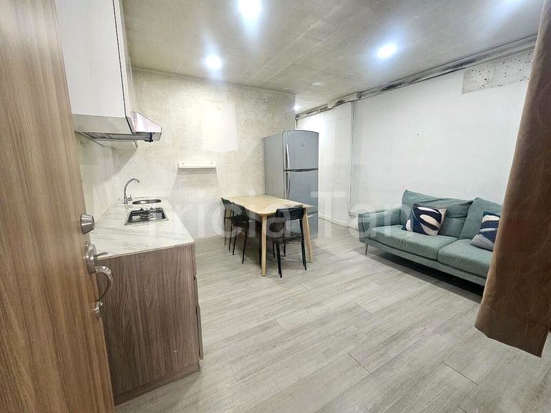 1 Bed Apartment (Condo) for Rent in  The Centrepoint - Image 3